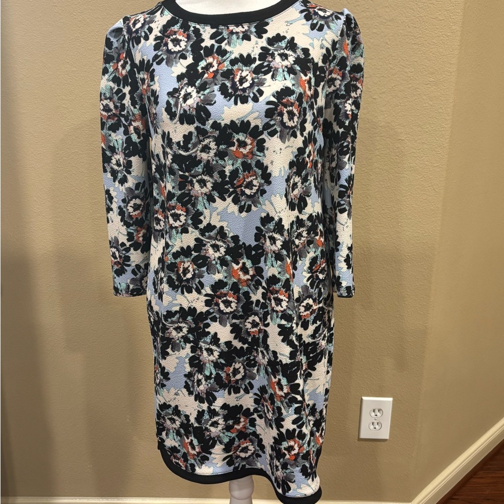 Xhilaration Multicolored Sheath Dress with 3/4 Puff Sleeves and Crew Neck